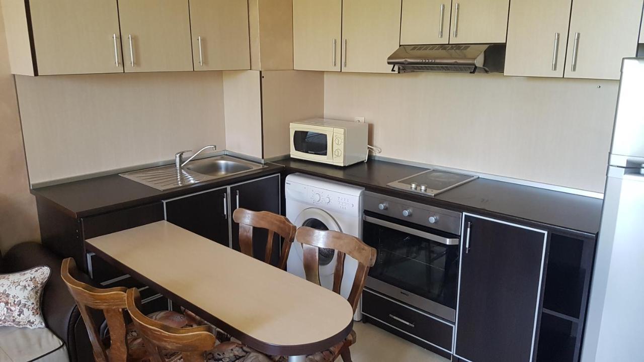 South Coast Apartments Shumen Exterior foto