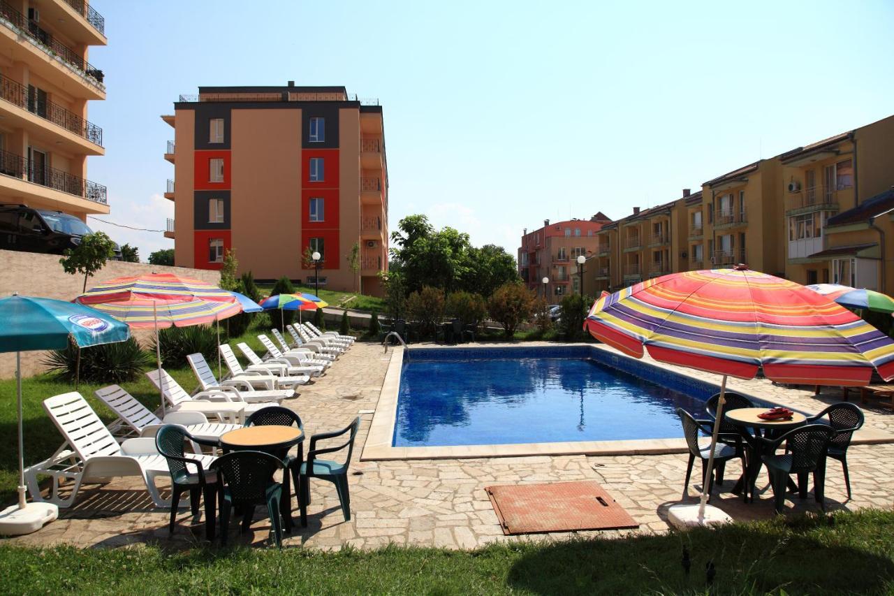 South Coast Apartments Shumen Exterior foto