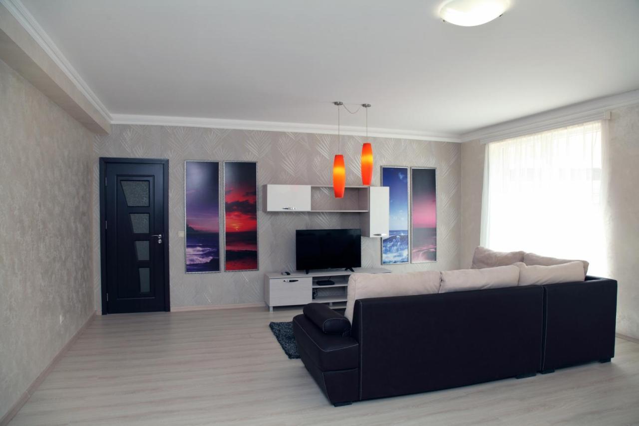 South Coast Apartments Shumen Exterior foto