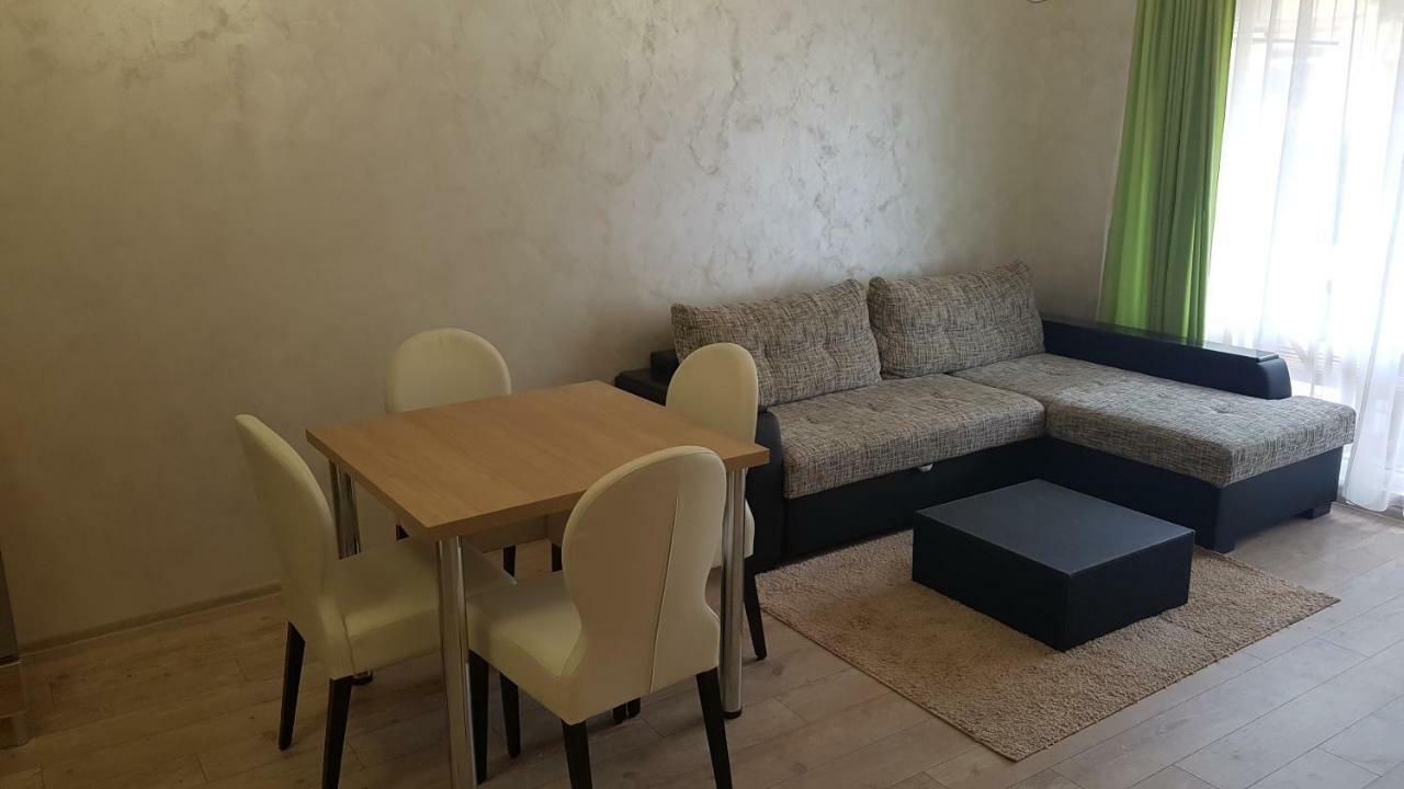 South Coast Apartments Shumen Exterior foto